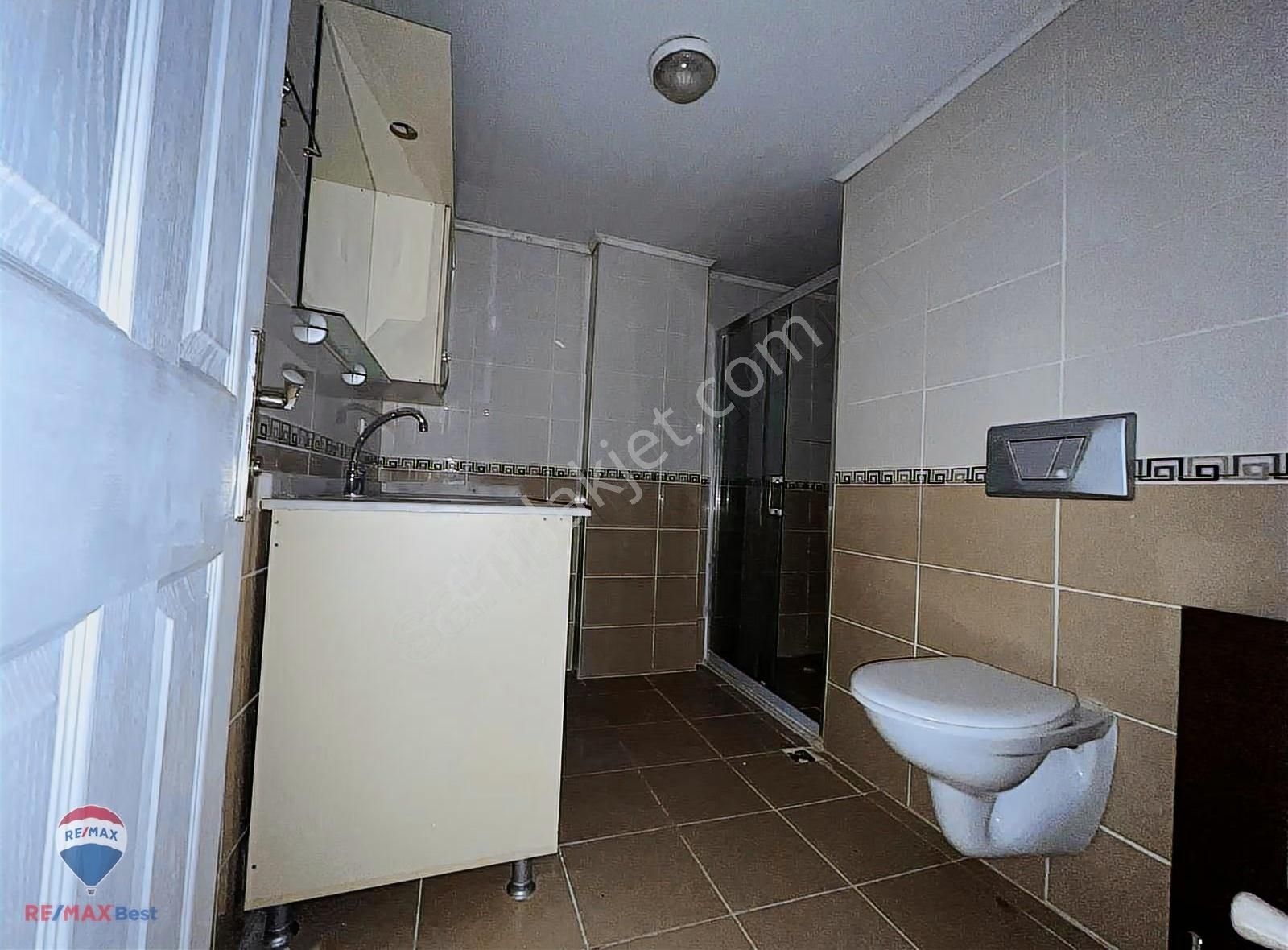 21 Balçova Teleferık Mah. Satılık Bahçelı, Ferah 3+1 Daıre - Görsel 13