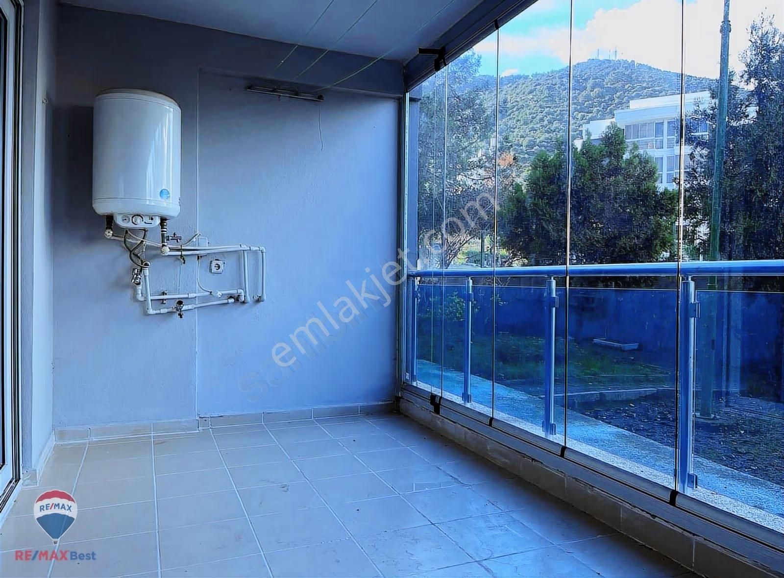 21 Balçova Teleferık Mah. Satılık Bahçelı, Ferah 3+1 Daıre - Görsel 14