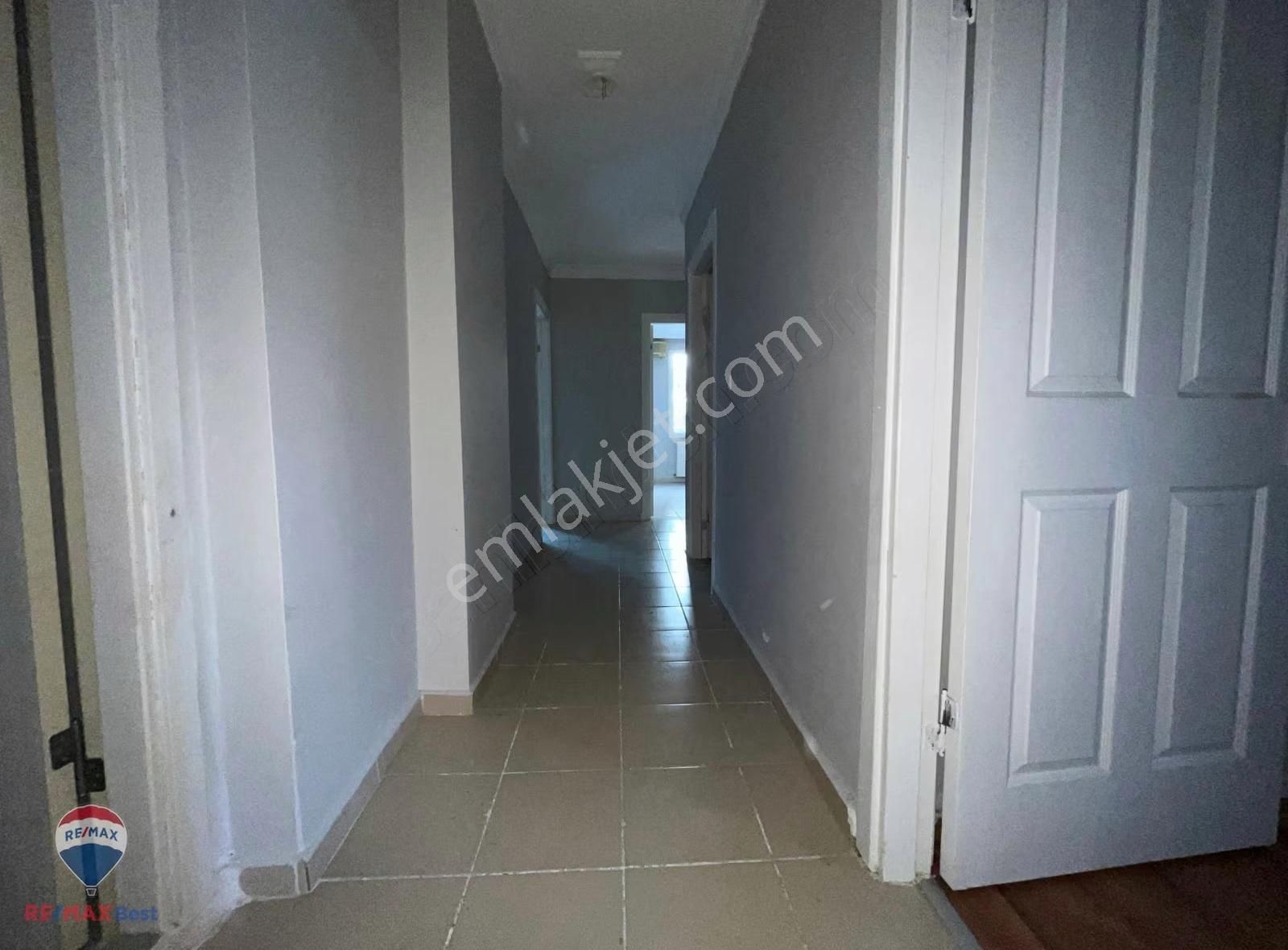 21 Balçova Teleferık Mah. Satılık Bahçelı, Ferah 3+1 Daıre - Görsel 8