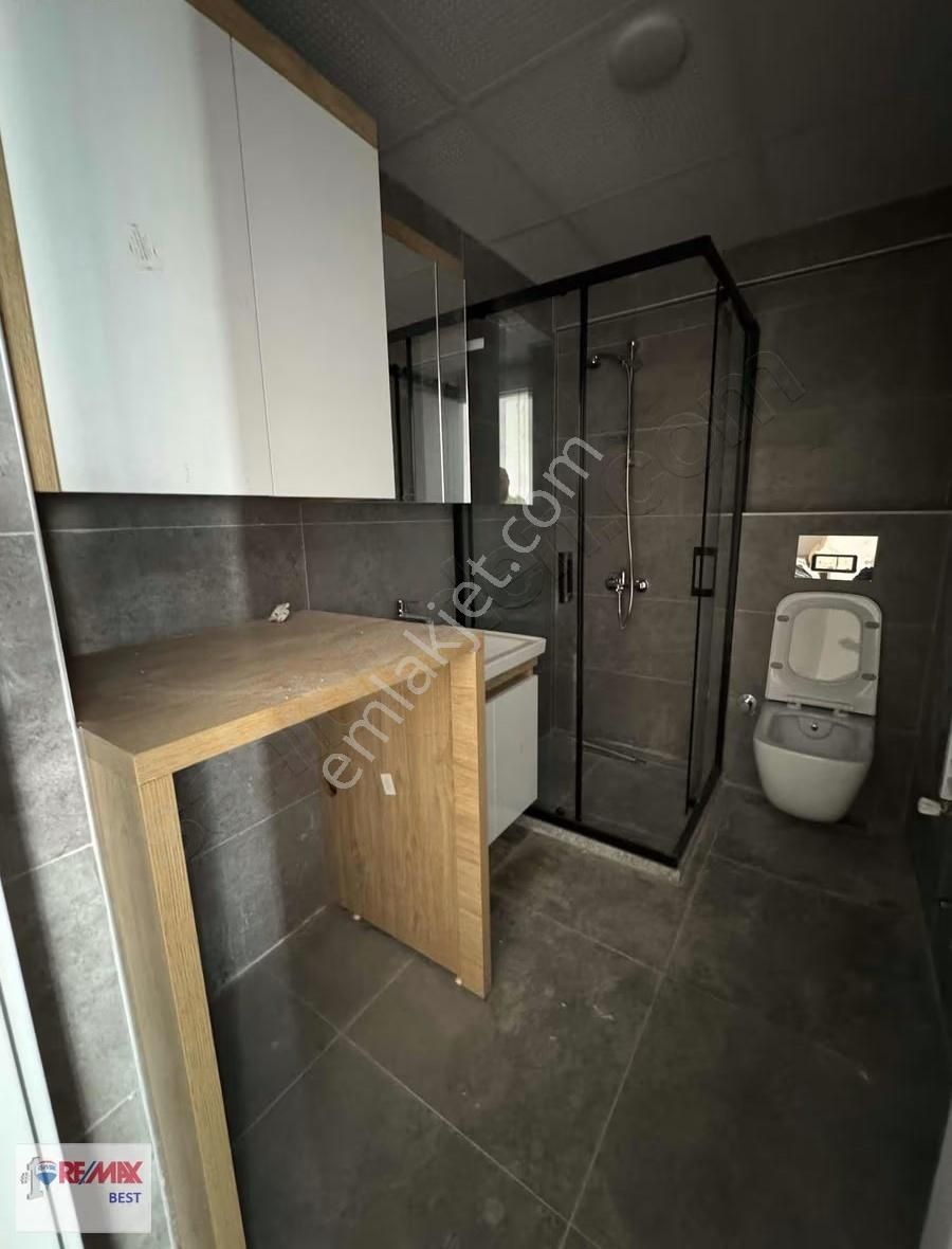 31 Hakan Büyükten Atakent Yalı Mahallesi Çokiyi Konum Ara Kat1+1 - Görsel 3