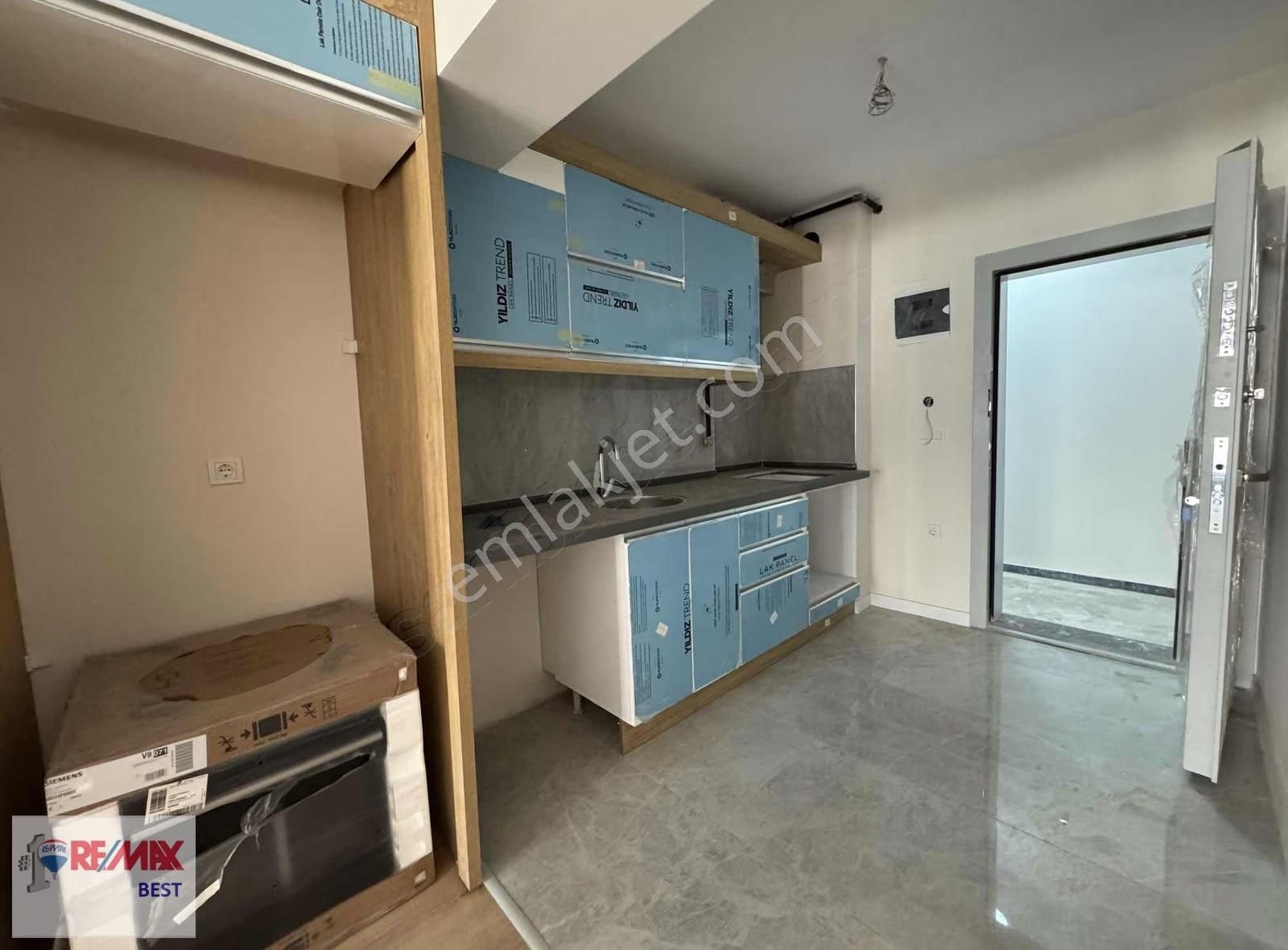 31 Hakan Büyükten Atakent Yalı Mahallesi Çokiyi Konum Ara Kat1+1 - Görsel 5