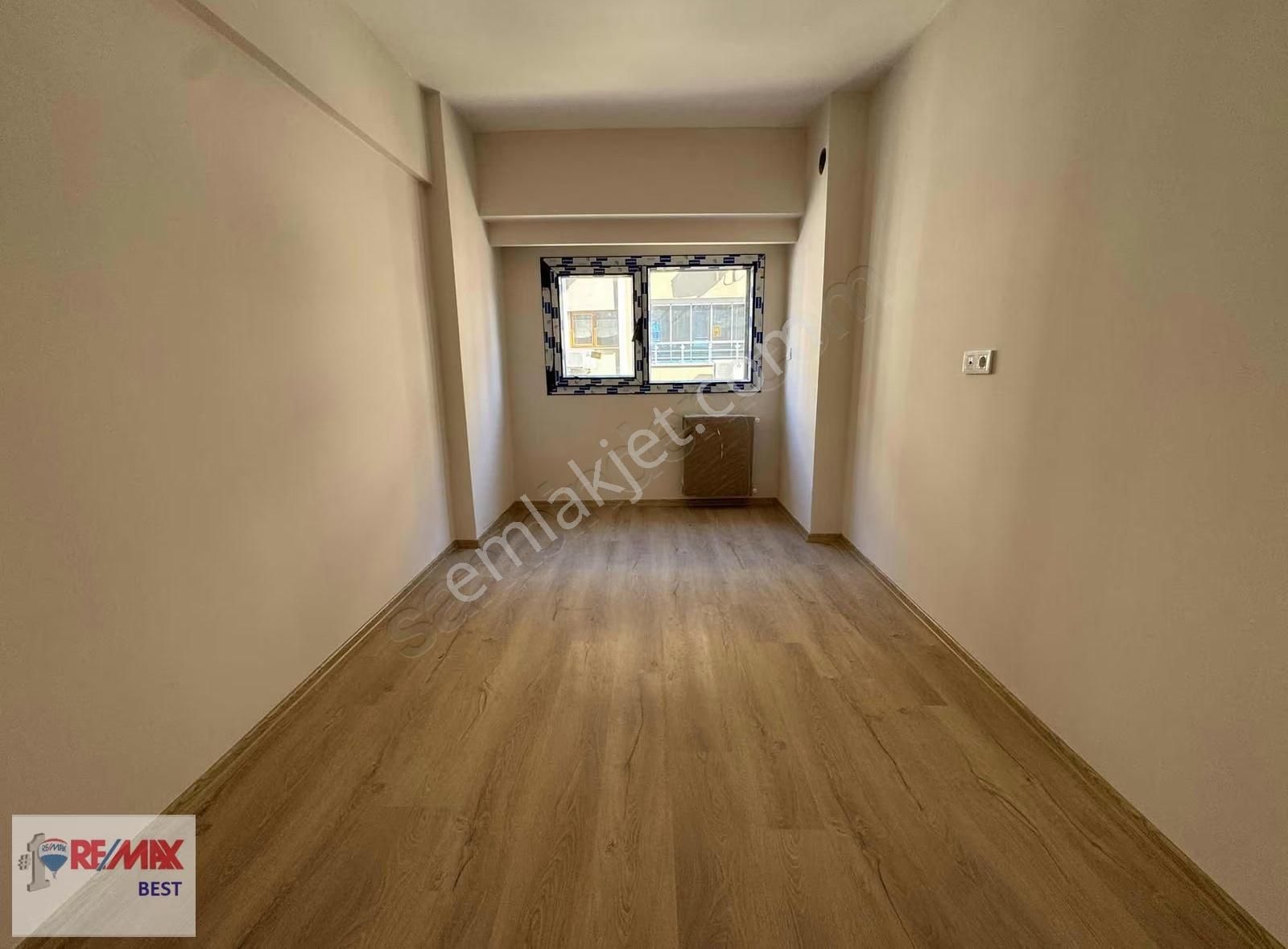 31 Hakan Büyükten Atakent Yalı Mahallesi Çokiyi Konum Ara Kat1+1 - Görsel 2