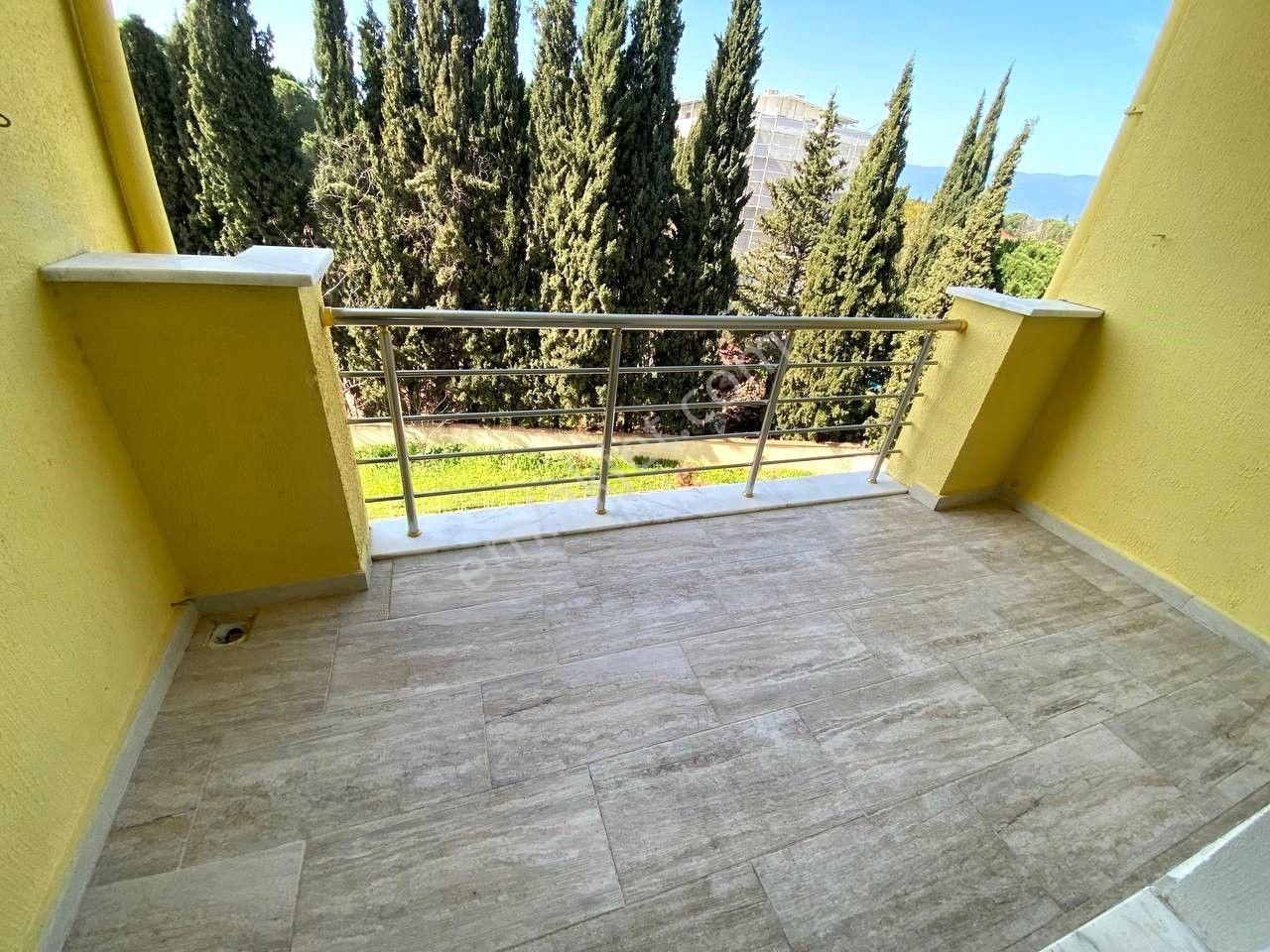 ꧁aktiften Ören'de Denize 200 Metre Ara Kat Geniş Balkonlu Havuzlu Sitede Satılık 1+1 Daire - Görsel 9