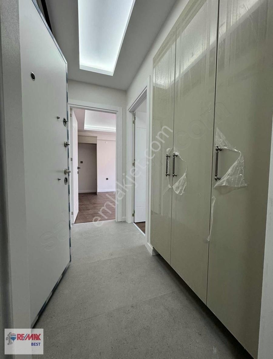 27 Hakan Büyükten Mavişehirde Çokiyi Lokasyon Yatırım Fırsatı1+1 - Görsel 5