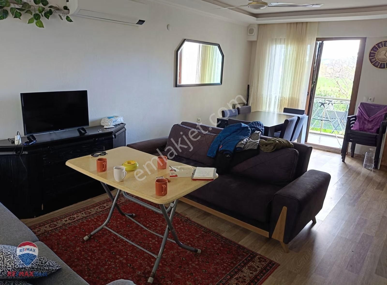 157 Foça Bağarasında Eşyalı Dubleks Satılık Vılla - Görsel 2