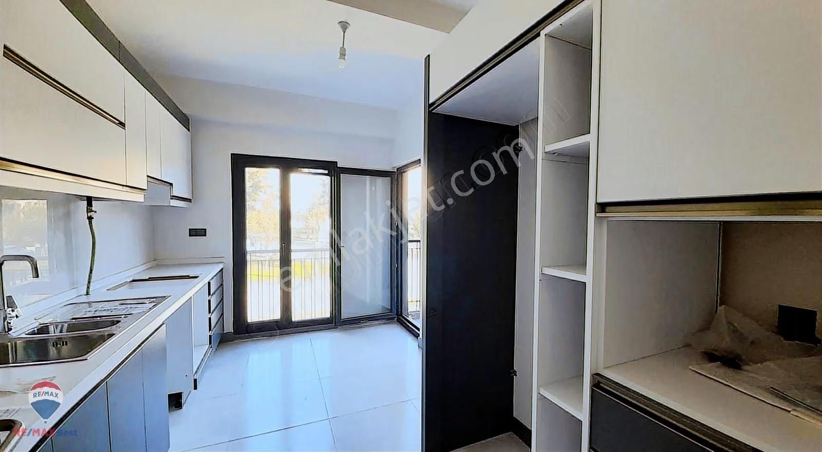 17 Osmangazi'de Cadde Üzeri Satılık Daire - Görsel 6