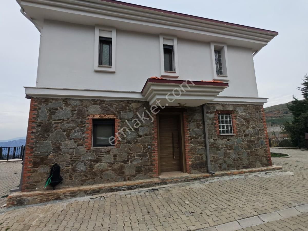 Şirincede Yatırımlık Çiftlik Evi Ve Arazisi - Görsel 23