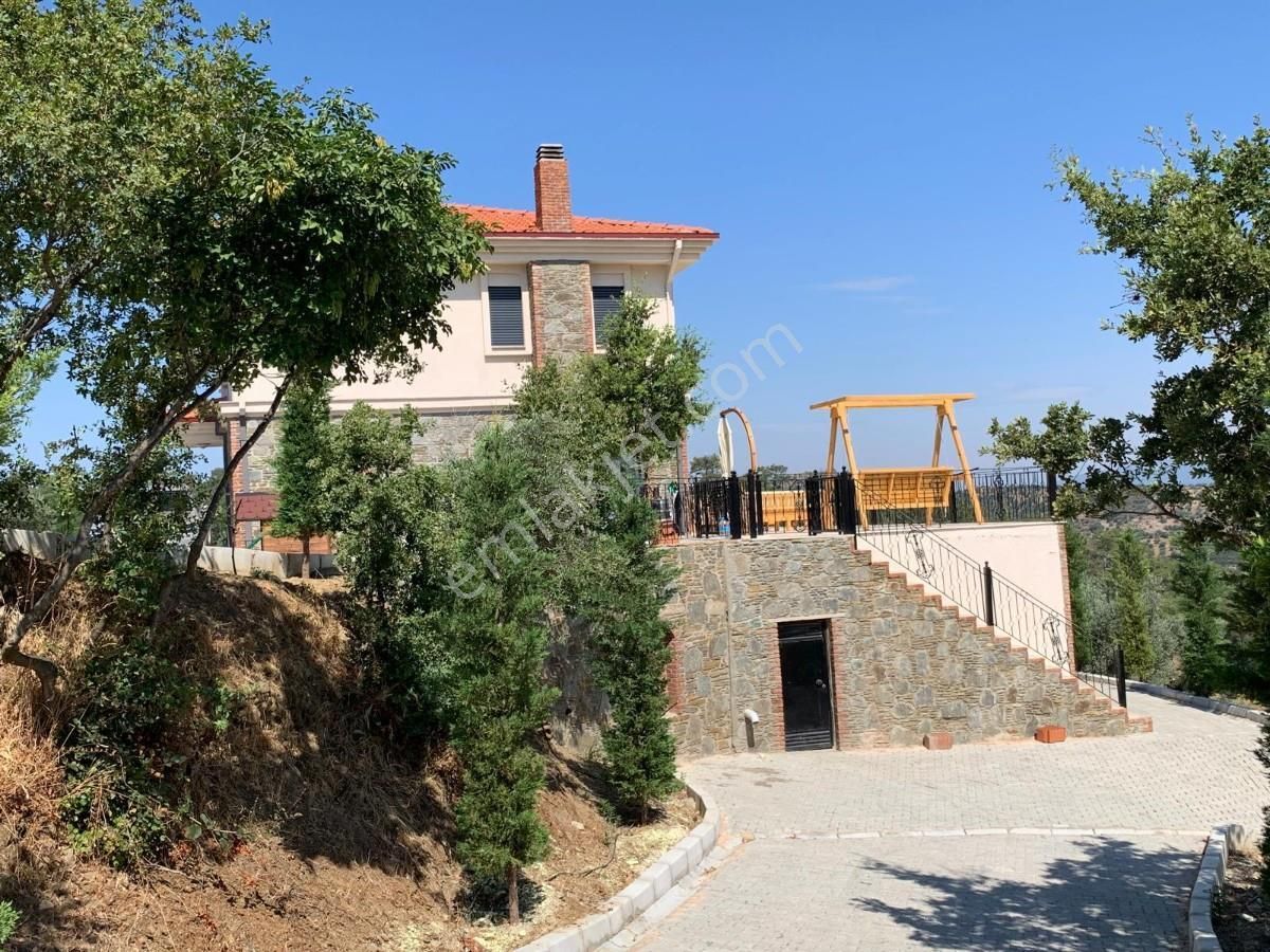 Şirincede Yatırımlık Çiftlik Evi Ve Arazisi - Görsel 3