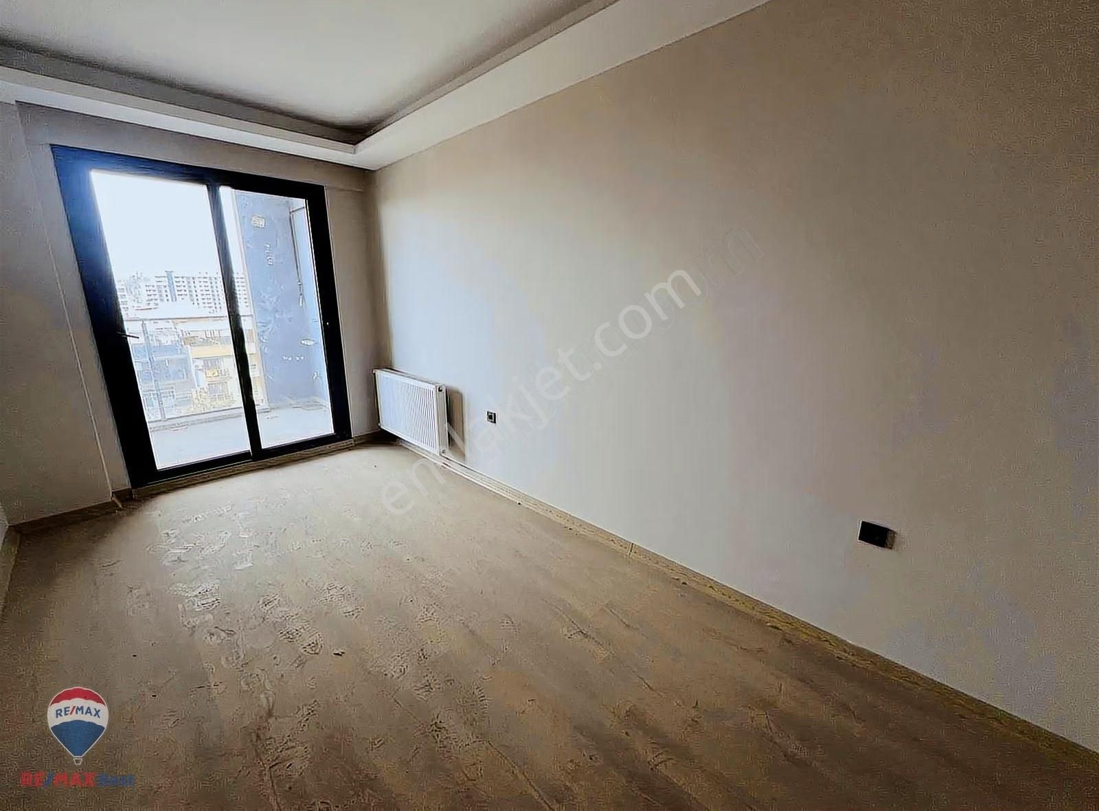 9 Menemen Irmak Mahallesin'de 4+1 Satılık Dubleks Daire - Görsel 3