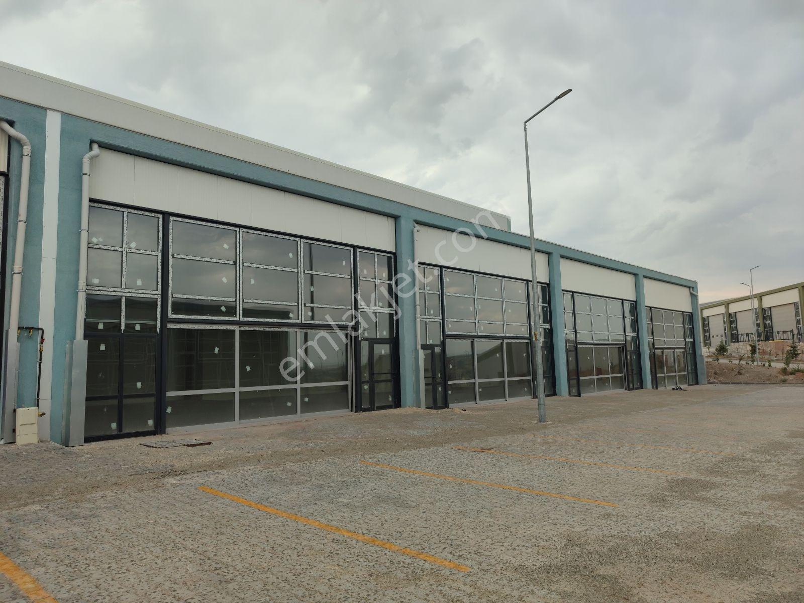 Asel'den İnköy San. Sitesi Galeri Ve Mağazaya Uyg 650 M2 İşyeri