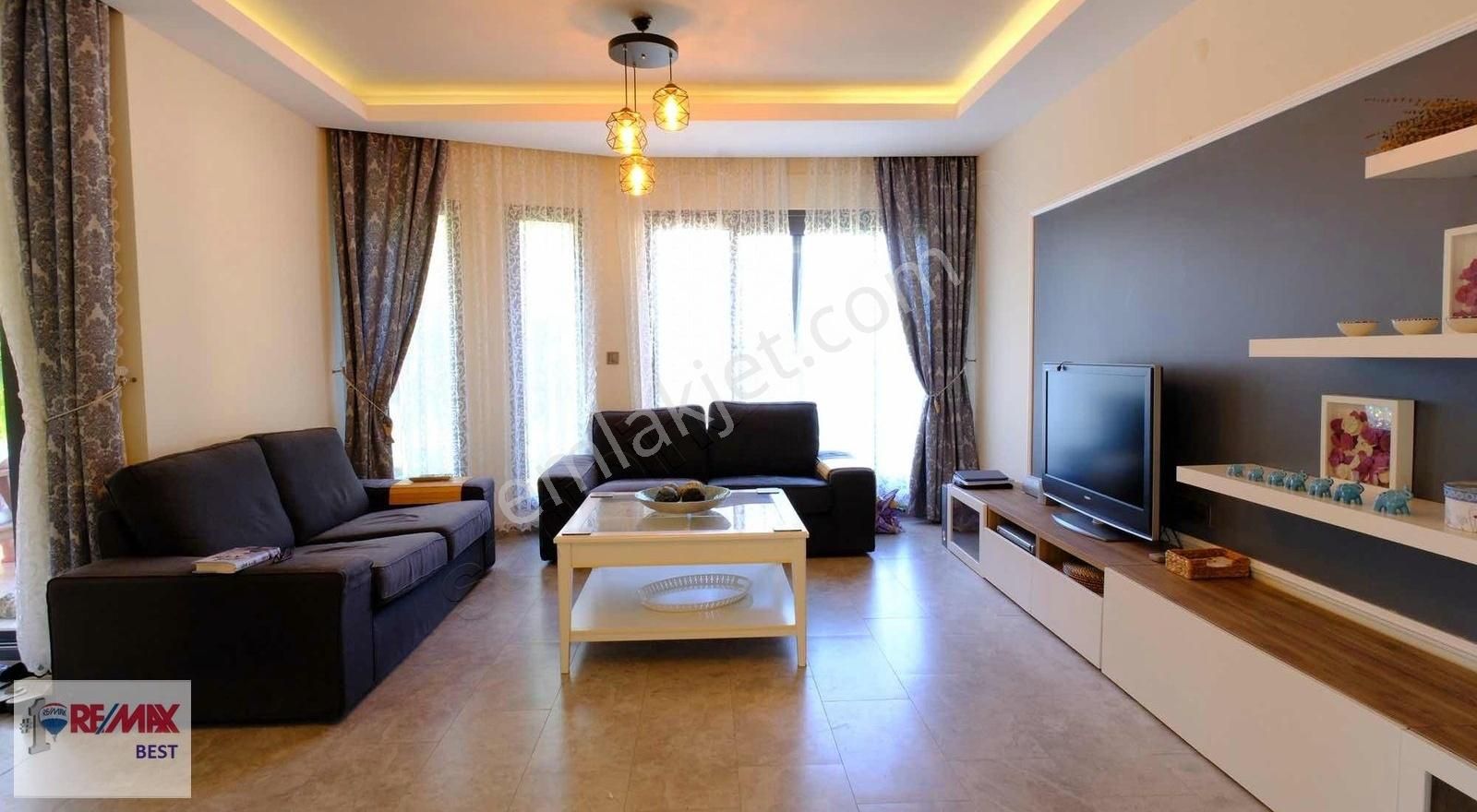 19 Çeşme Dalyanda Yat Limanı Komşusu Lüks Köşe Villa! - Görsel 15