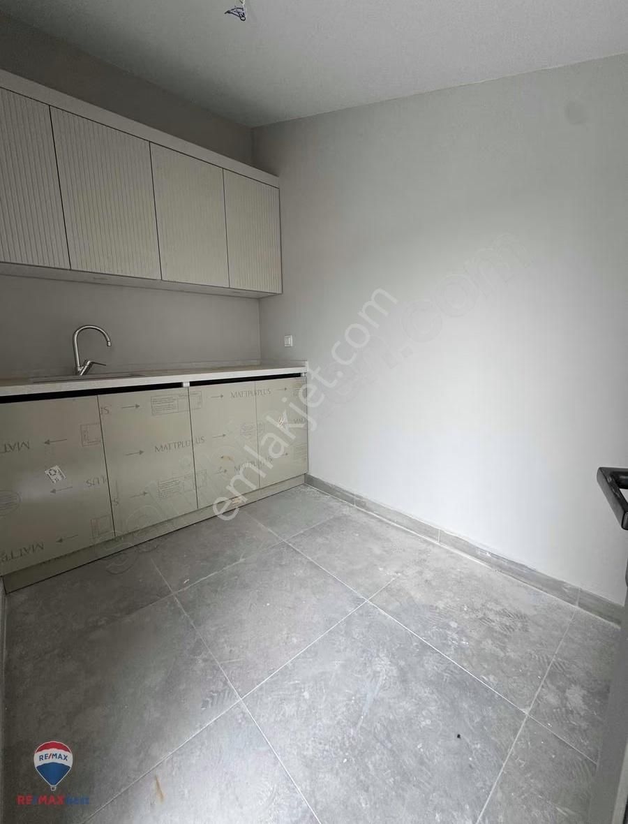 39 Hakan Büyük"ten Nergiz Çarşı Üstü 3+1 Dublex Teraslı Daire - Görsel 4