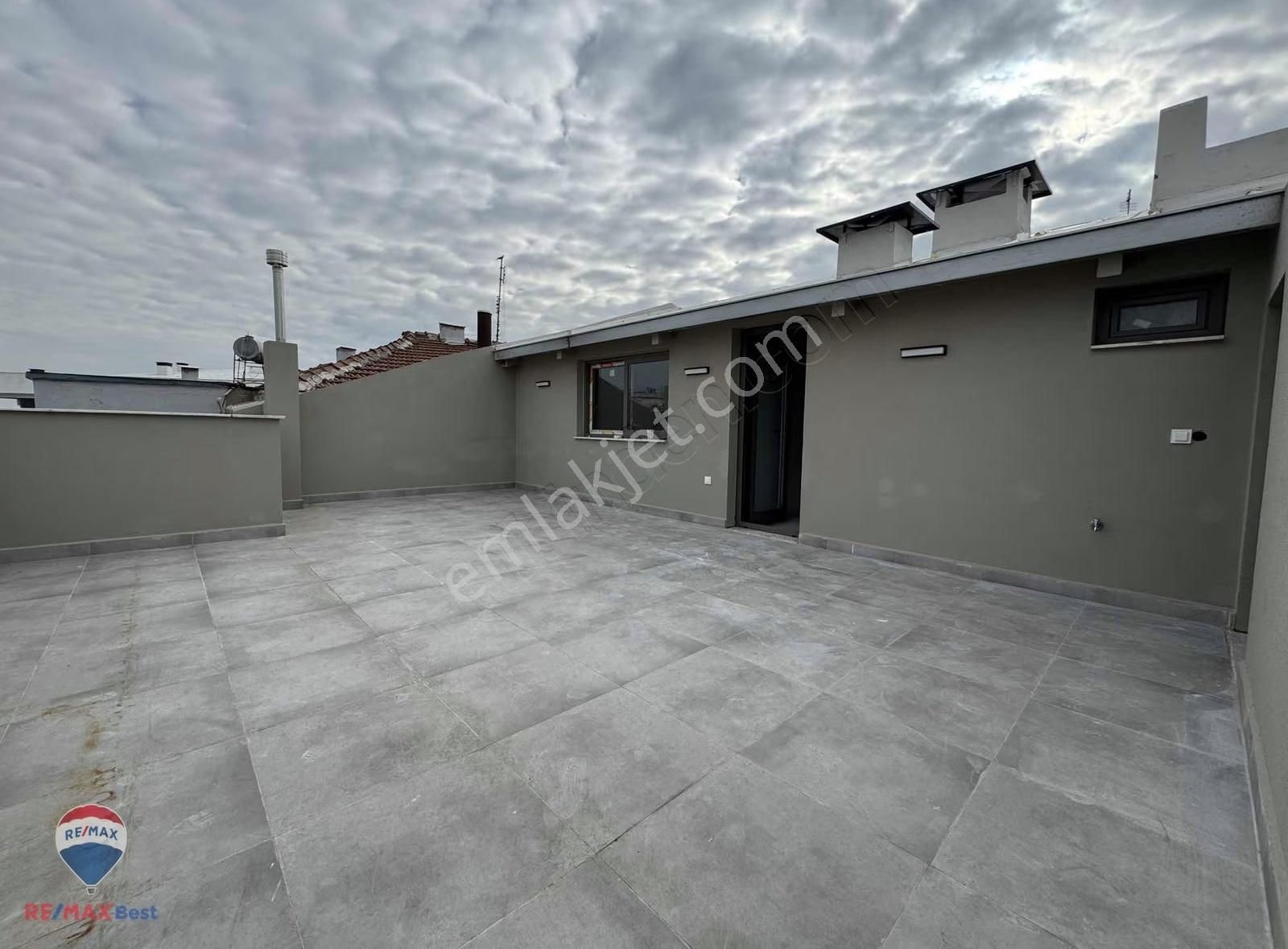 39 Hakan Büyük"ten Nergiz Çarşı Üstü 3+1 Dublex Teraslı Daire - Görsel 10