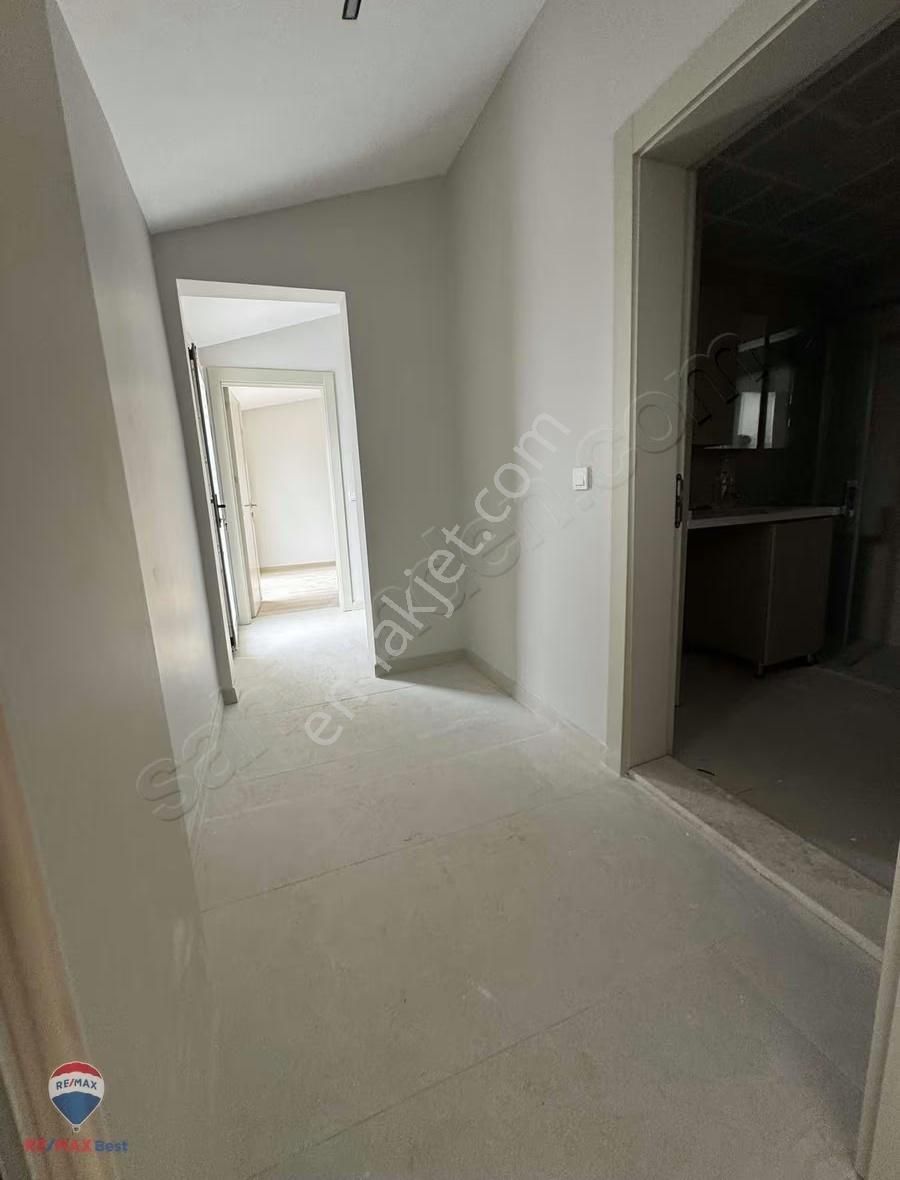 54 Hakan Büyükten Nergiz Goncalar Mahallesi3+1açık Mutfak Dublex - Görsel 2