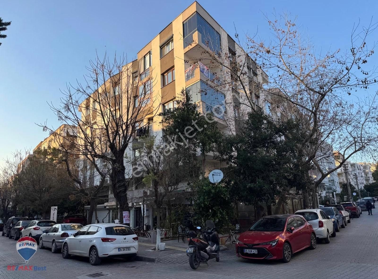 53 Karşıyaka Belediyesi Arkasında Ara Kat 3+1 Kiralık Daire - Görsel 11