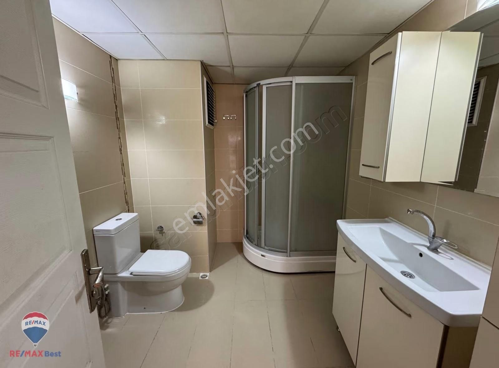 53 Karşıyaka Belediyesi Arkasında Ara Kat 3+1 Kiralık Daire - Görsel 15