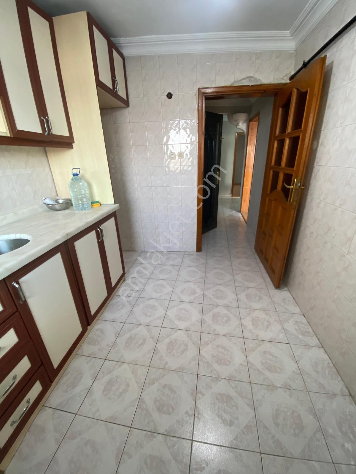 Söğütlü Çeşme Mahallesi Manzaralı 2+1 Kiralık Daire - Görsel 8