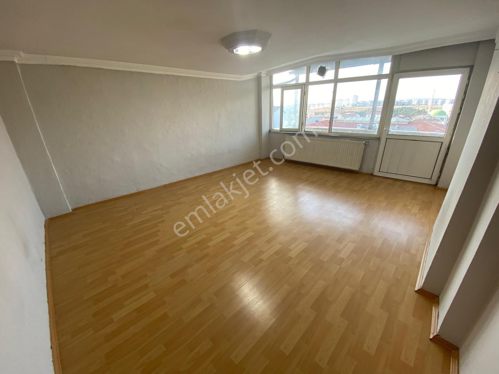 Söğütlü Çeşme Mahallesi Manzaralı 2+1 Kiralık Daire - Görsel 17