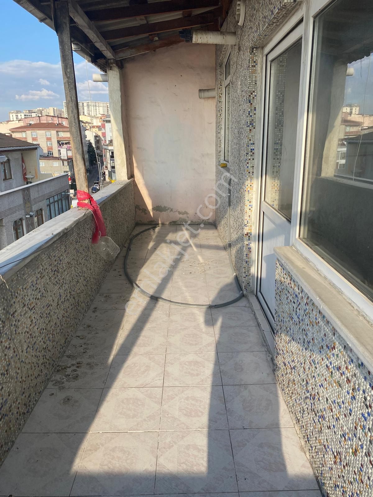 Söğütlü Çeşme Mahallesi Manzaralı 2+1 Kiralık Daire - Görsel 20