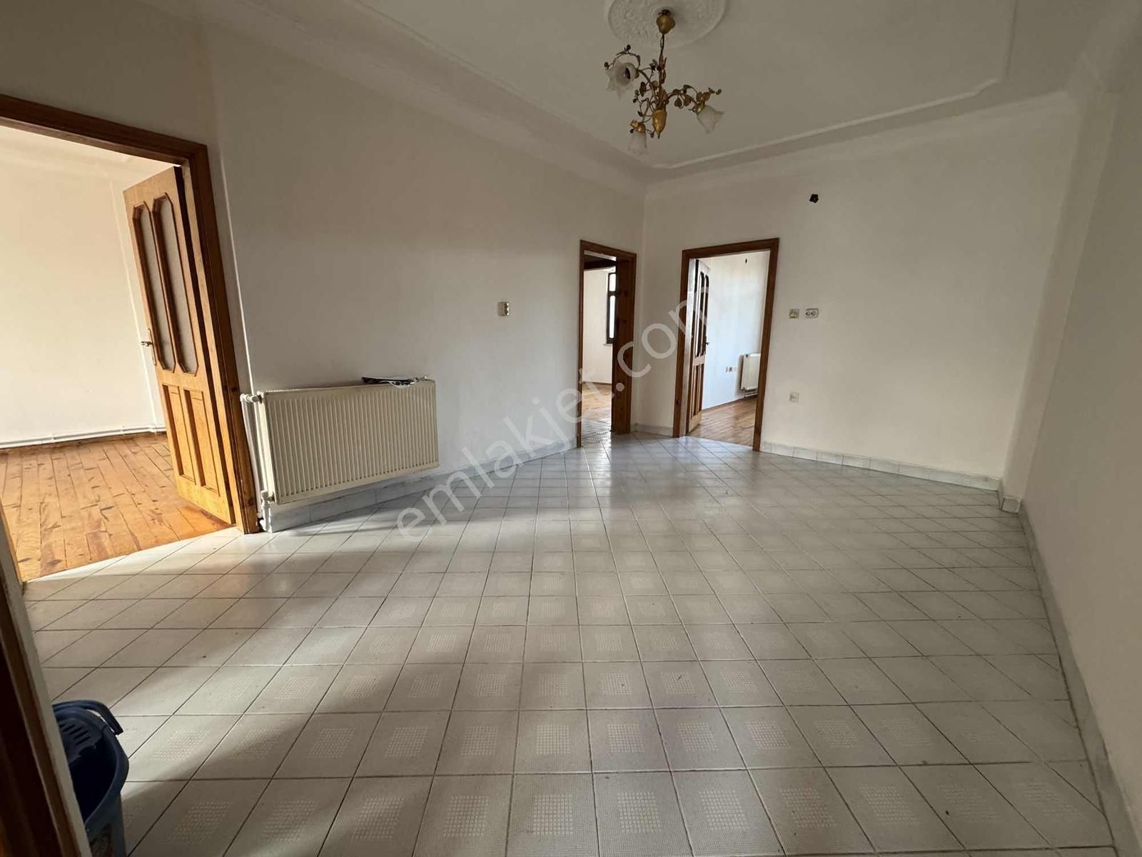 Özgür Emlaktan Fırsat Daire - Görsel 19