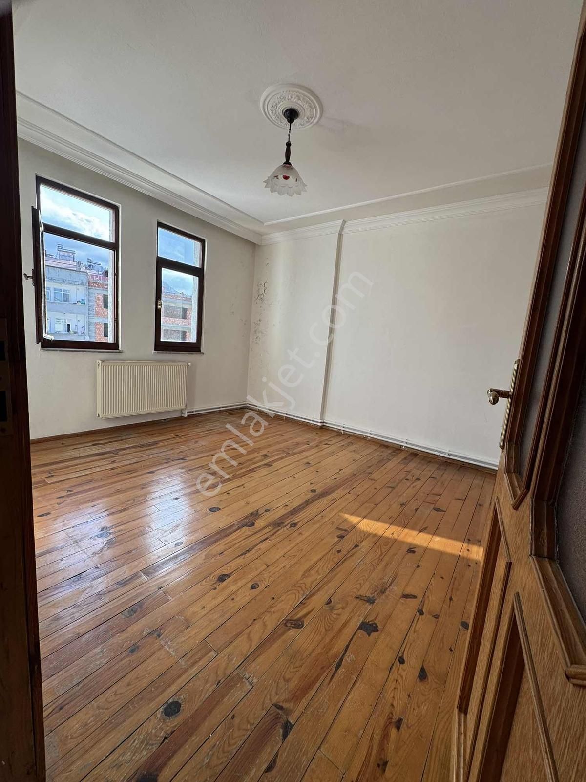 Özgür Emlaktan Fırsat Daire - Görsel 10