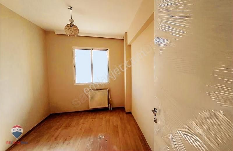 16 Dedebaşında 3+1 Kıralık Daıre - Görsel 3