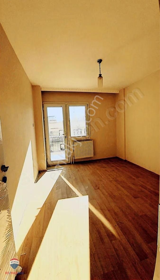 16 Dedebaşında 3+1 Kıralık Daıre - Görsel 14