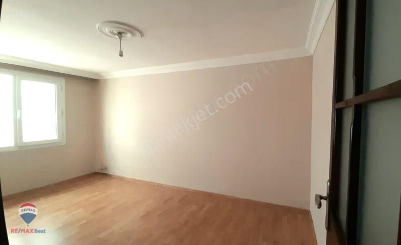 15 Bozyaka Cennetoğlu Mah. 120 M2 3+1 Genış Kıralık Daıre - Görsel 3