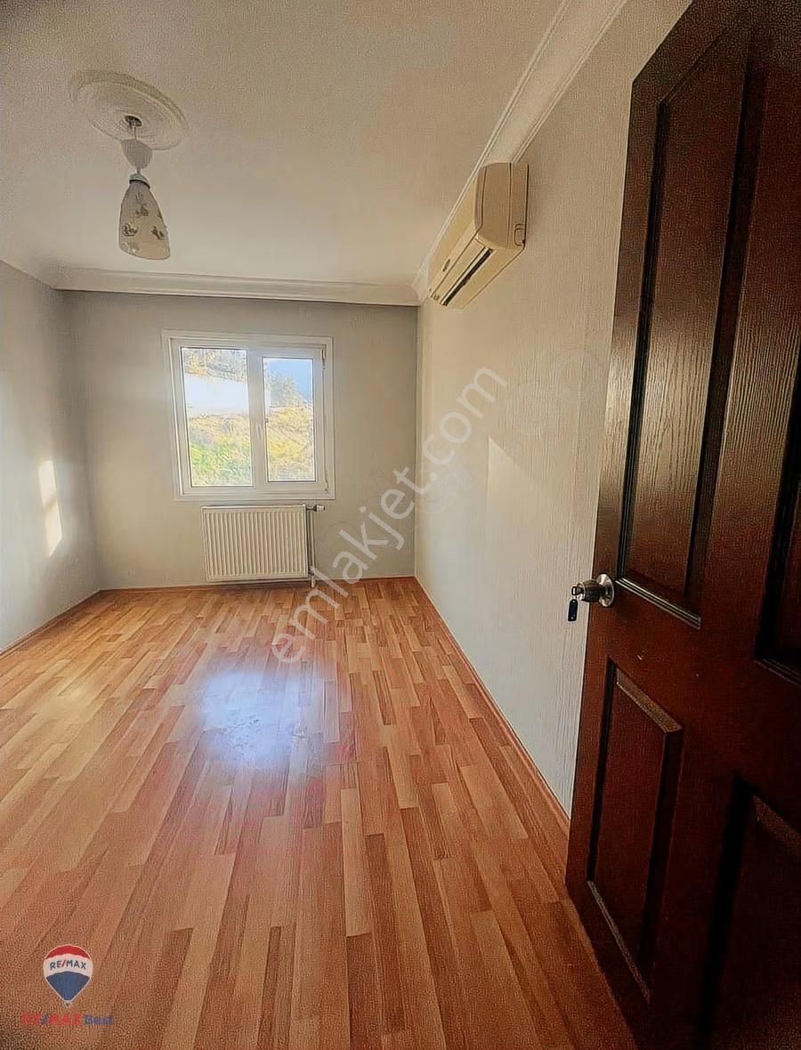 16 Balçova Çetın Emeçte Kıralık | Tadılatlı 3+1, Otoparklı - Görsel 2