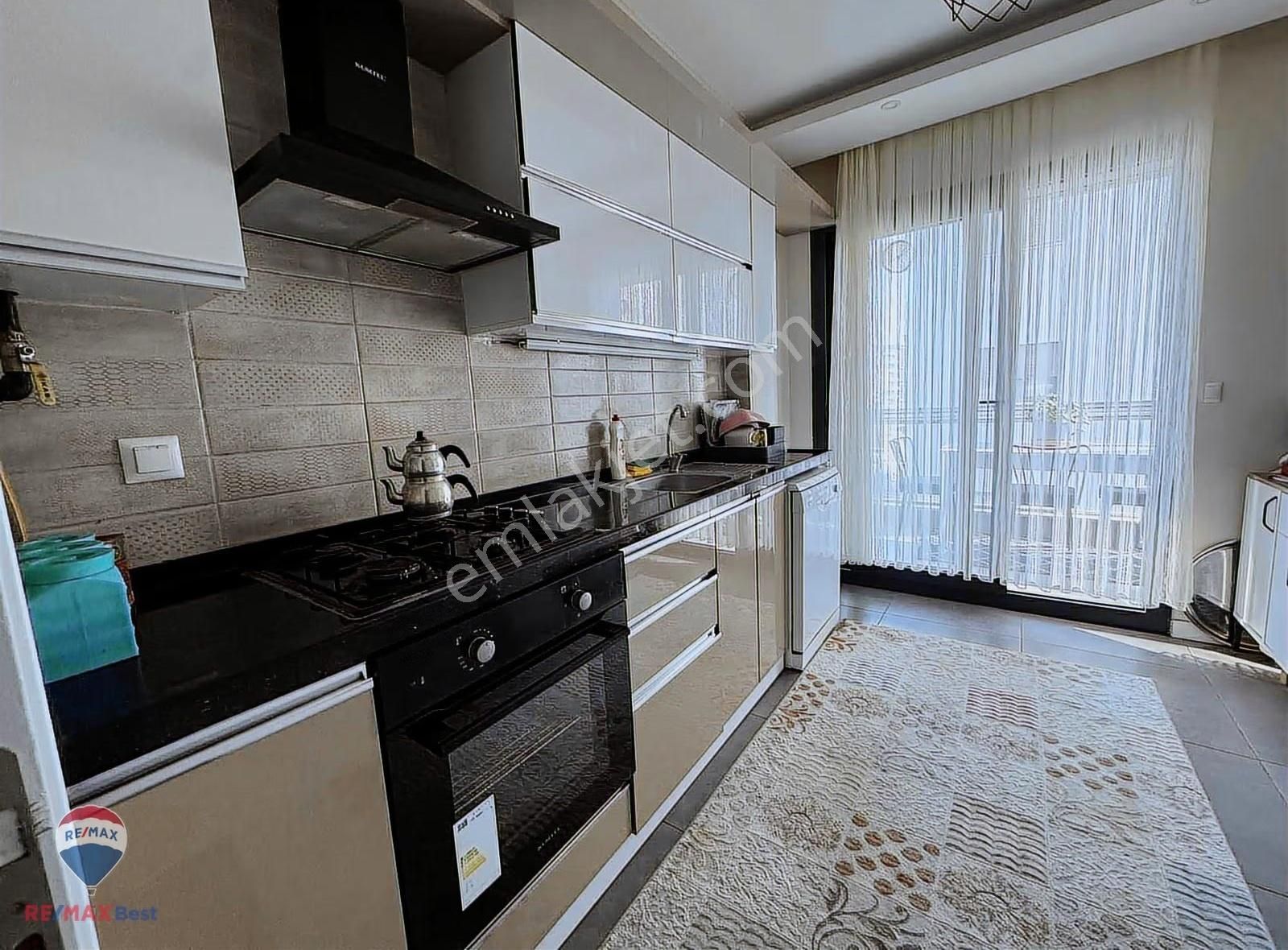 Hakan Büyük"ten Esentepede Ara Kat Kapalı Mutfak 2+1 Daire - Görsel 16