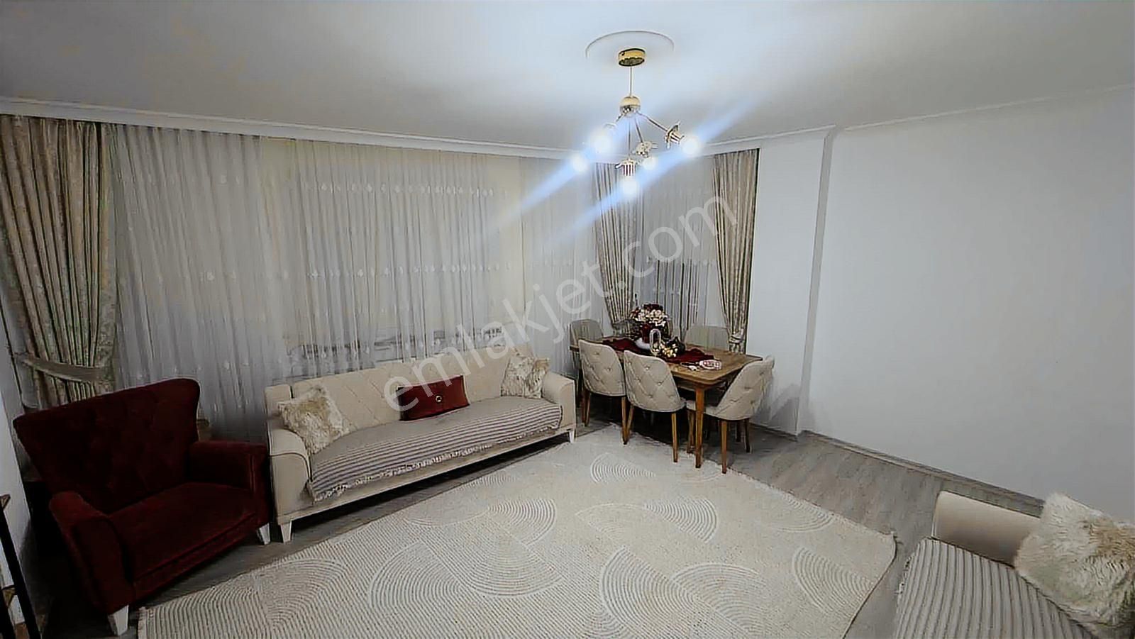 Burhaniye Mahkeme Mahallesinde Satılık Kullanışlı Daire - Görsel 4