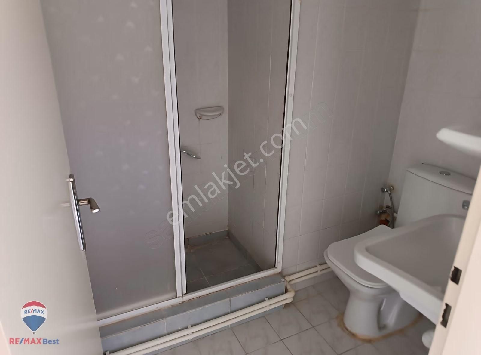 20 Karşıyaka Atakent Tramvay Durağı Yakını 2+1 Kiralık Daire - Görsel 12