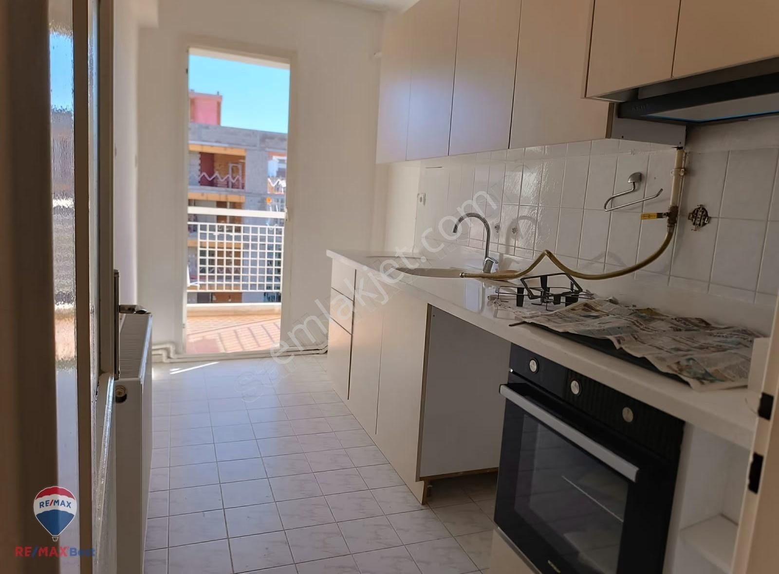 20 Karşıyaka Atakent Tramvay Durağı Yakını 2+1 Kiralık Daire - Görsel 6