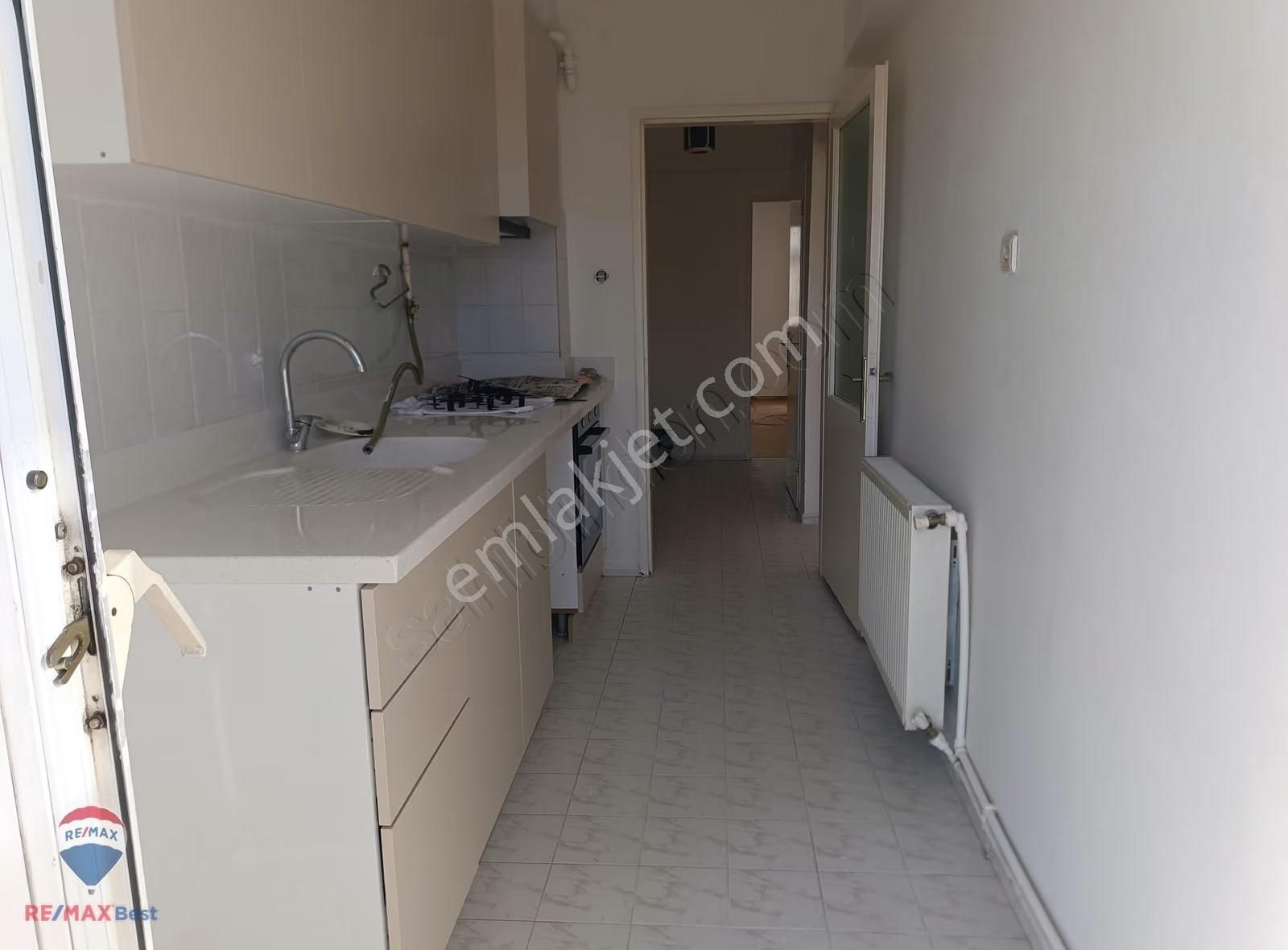 20 Karşıyaka Atakent Tramvay Durağı Yakını 2+1 Kiralık Daire - Görsel 2