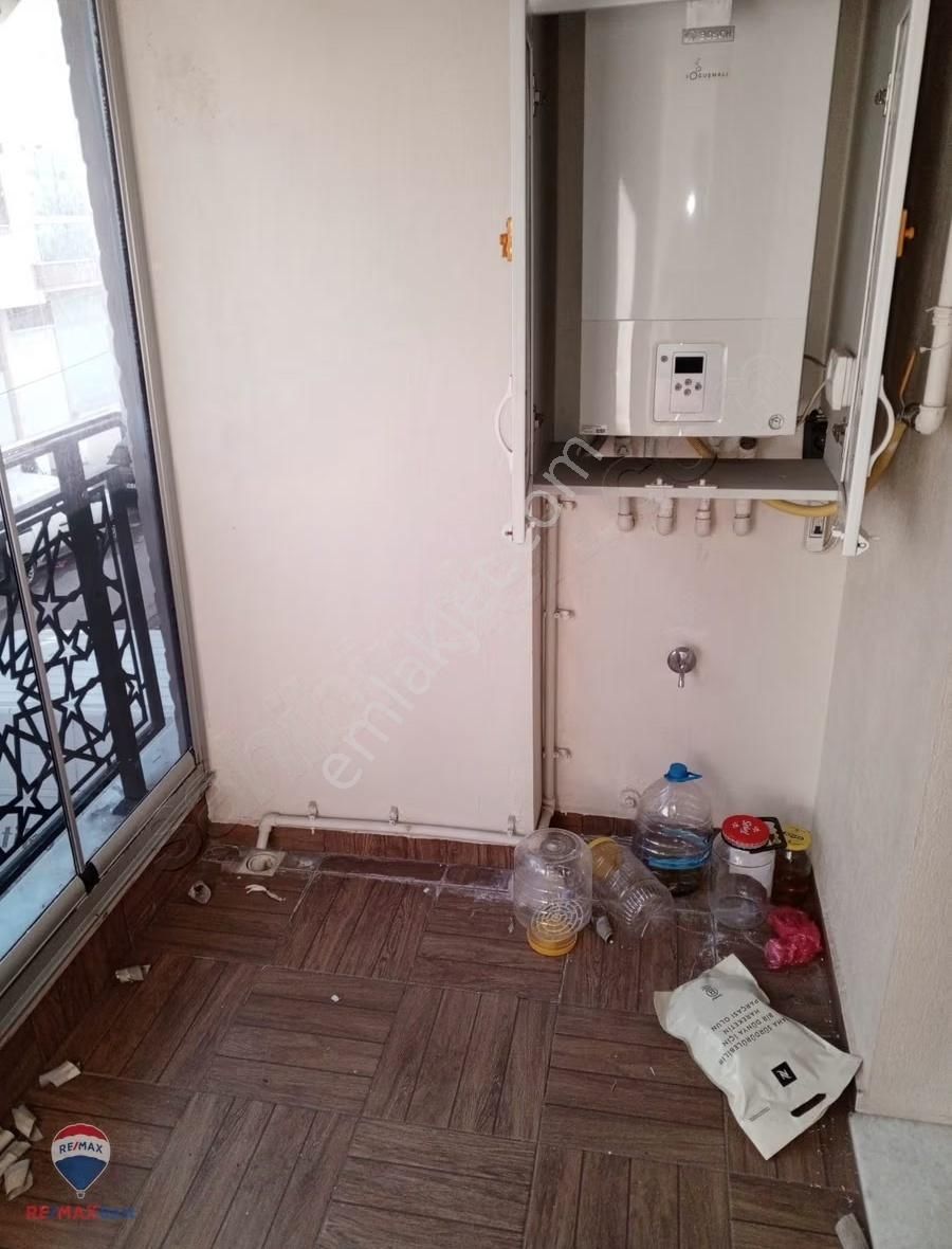 14 İmbatlı Mahallesınde 2+1 Kapalı Mutfaklı Kıralık Daıre - Görsel 2