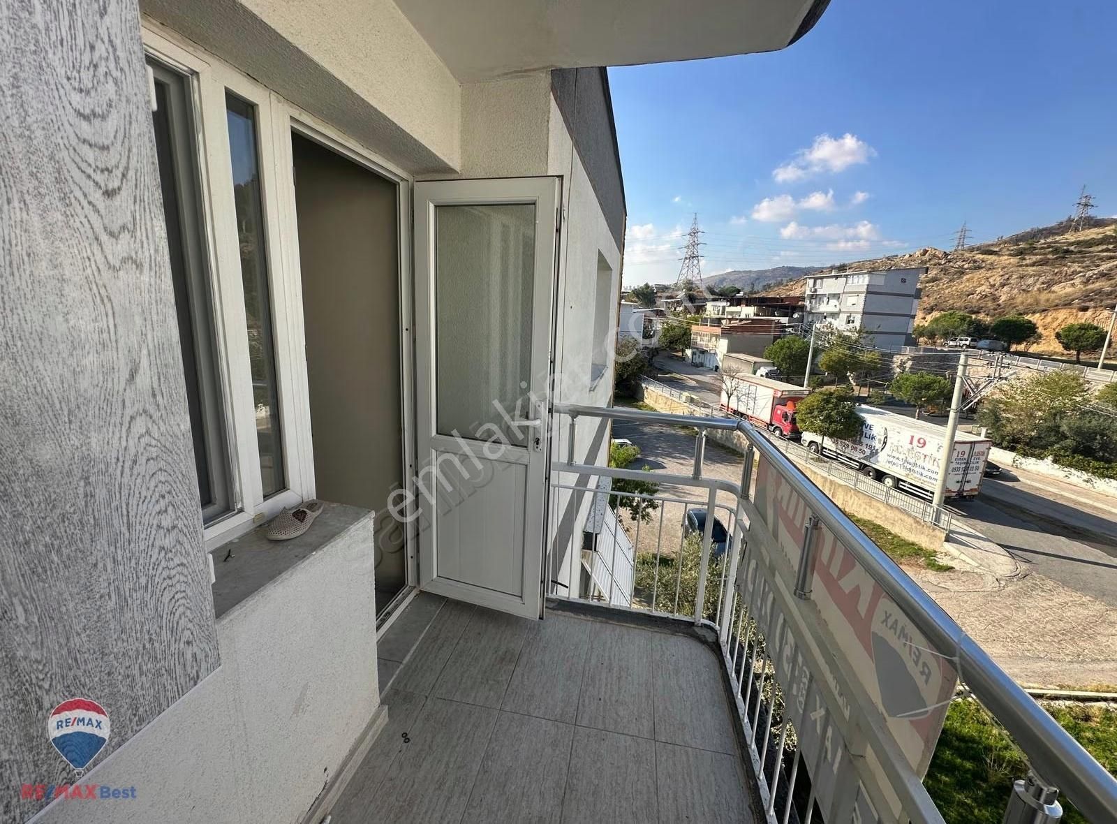 40 Bayraklı Postacılar'da Full Tadılatlı Aydınlık Kıralık Daıre - Görsel 18