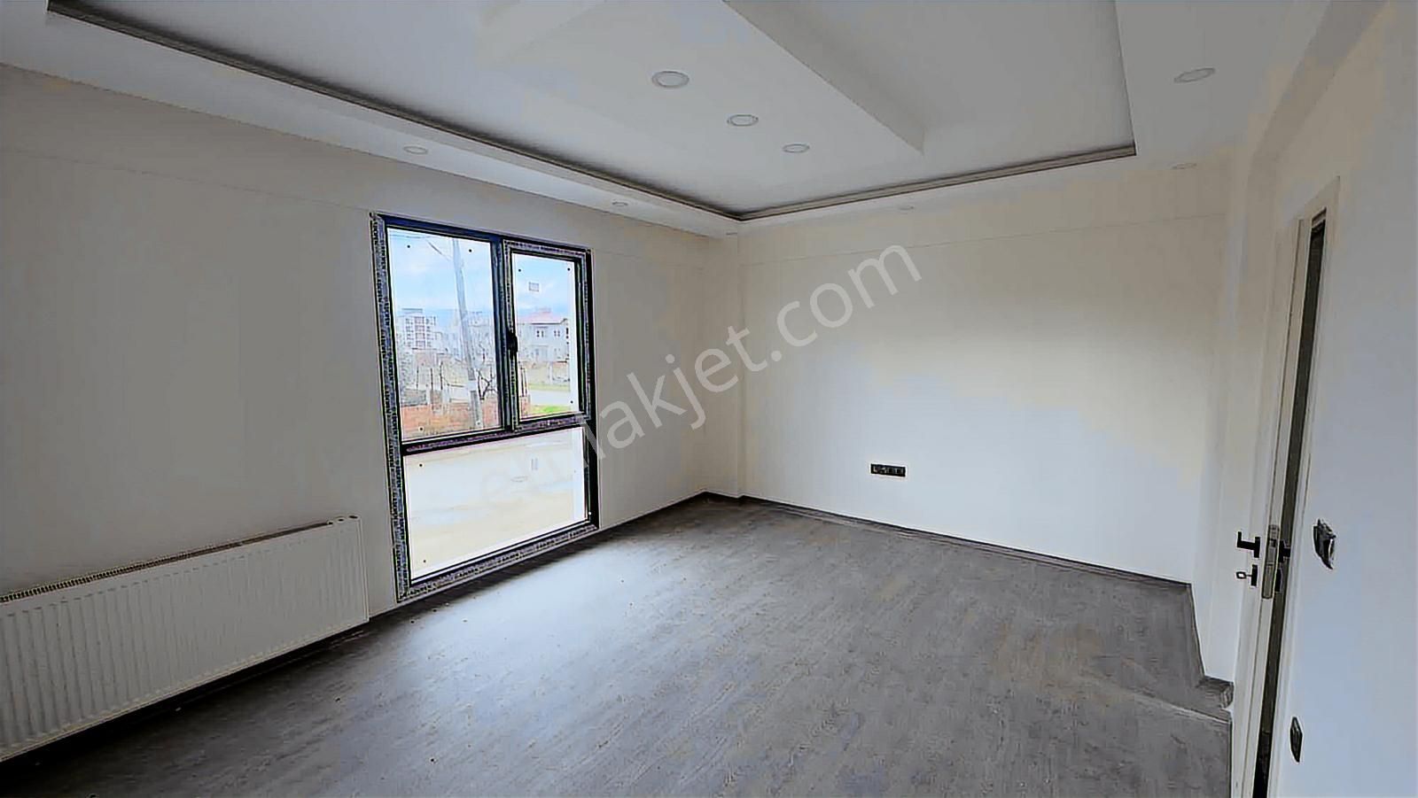 Burhaniye Cumhuriyet Mahallesinde Satılık 2+1 Daire - Görsel 28