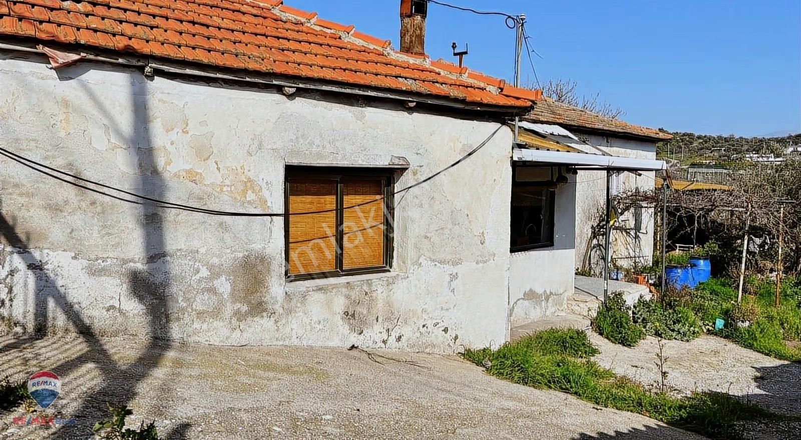 15 Foça Ilıpınar'da Köy Içınde 1.5 Dönüm Arazı Ve 3 Yapı - Görsel 11