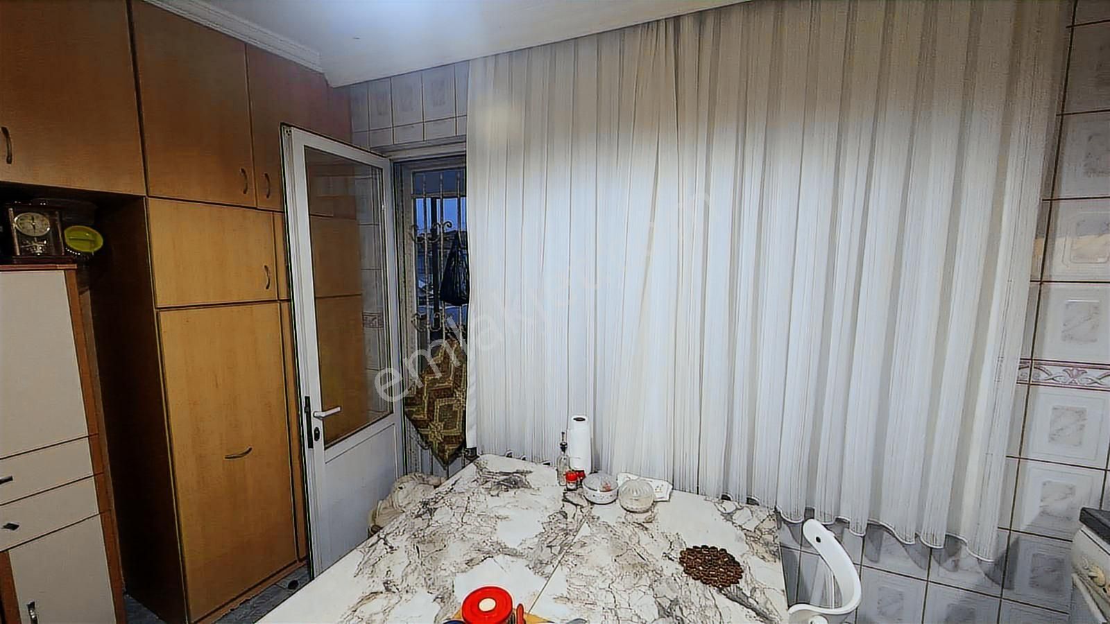 Burhaniye Cumhuriyet Mahallesinde İki Katlı İki Ayrı Girişli - Görsel 10