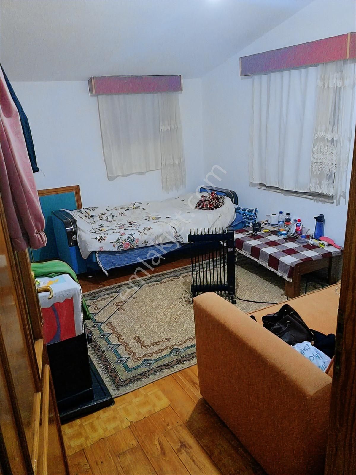 Burhaniye Cumhuriyet Mahallesinde İki Katlı İki Ayrı Girişli - Görsel 27