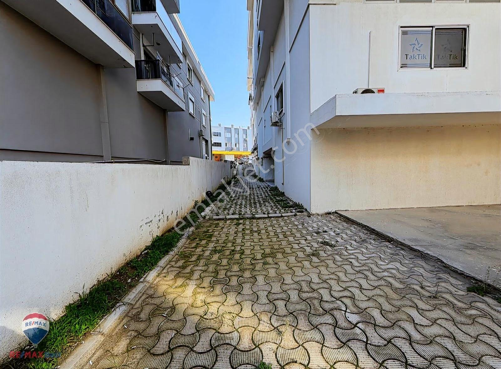 6 Güzelbahçe Yelkide Satılık 540 M² Cadde Cepheli Dükkan - Görsel 18