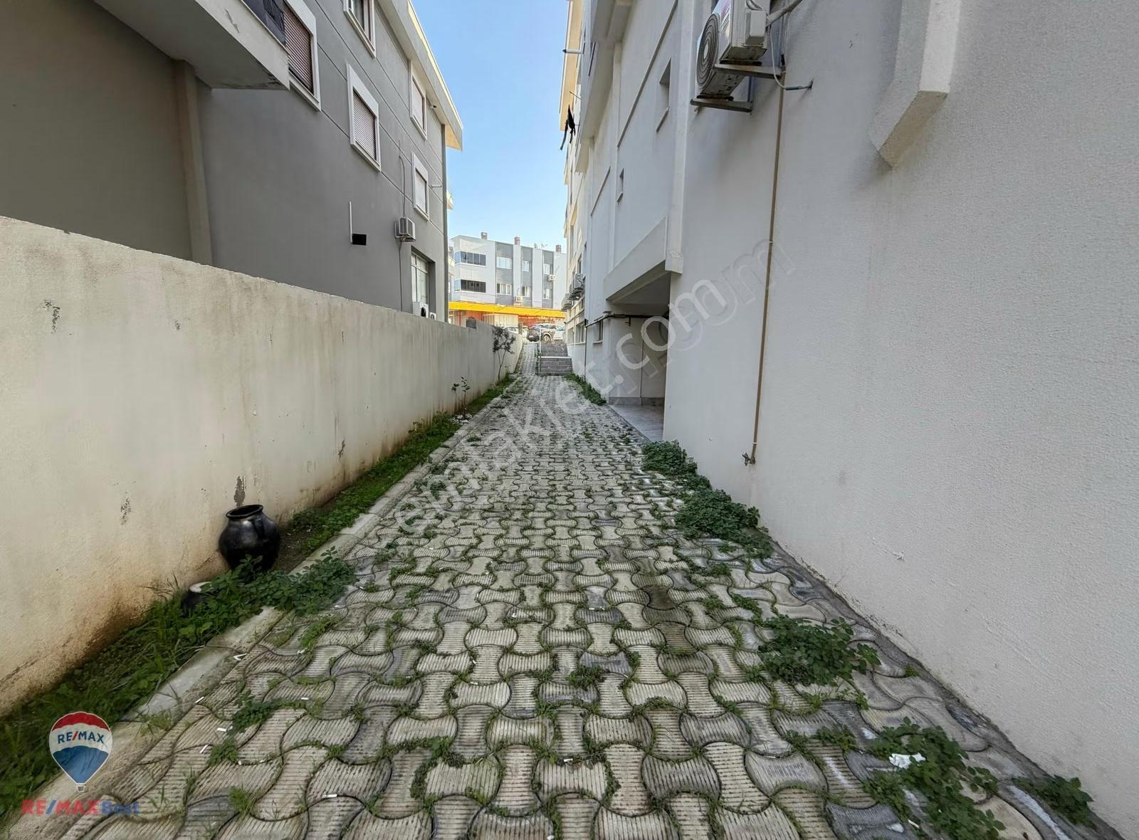 6 Güzelbahçe Yelkide Satılık 540 M² Cadde Cepheli Dükkan - Görsel 9