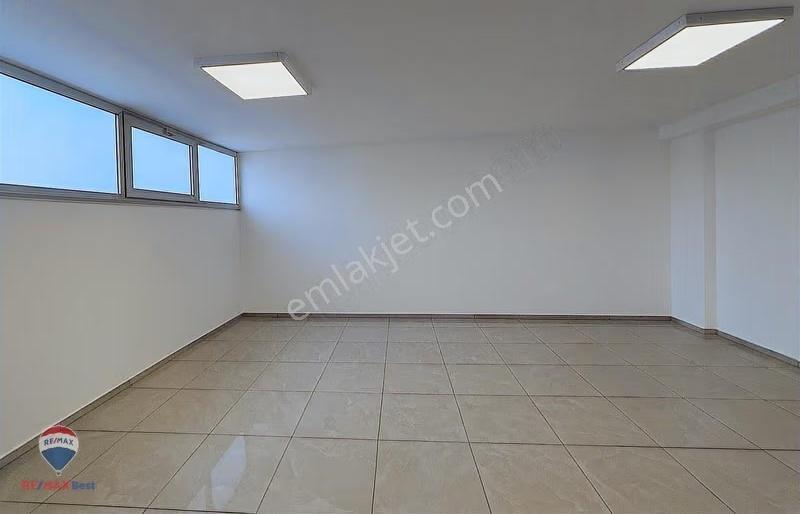 6 Güzelbahçe Yelkide Satılık 540 M² Cadde Cepheli Dükkan - Görsel 6