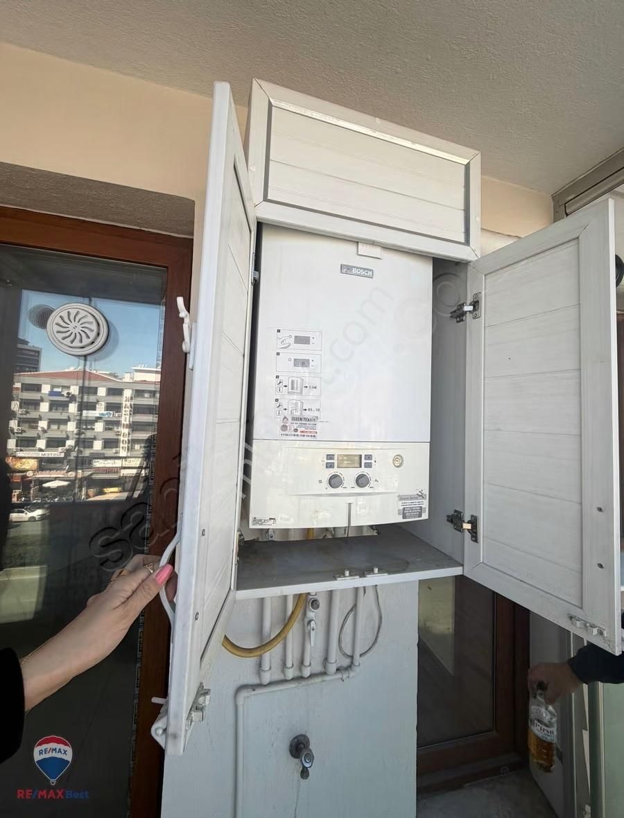 44 Anadolu Caddesi Üzerinde Ebeveyn Banyolu 3+1 Kiralık Daire - Görsel 10