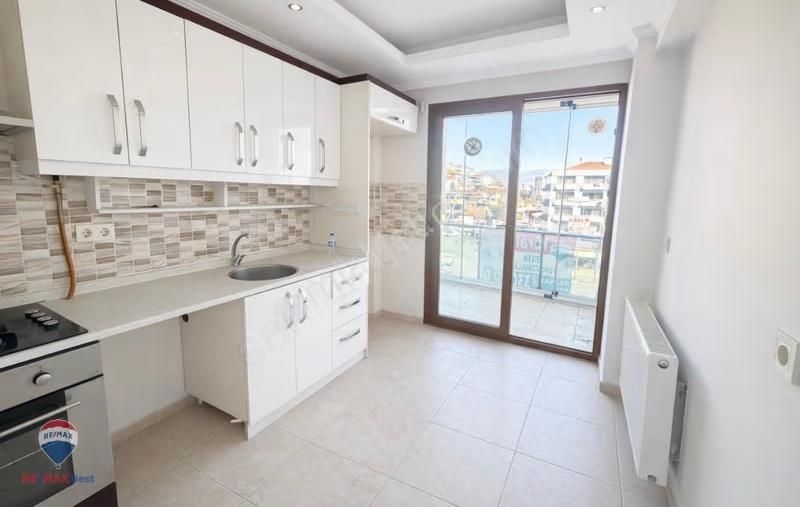 44 Anadolu Caddesi Üzerinde Ebeveyn Banyolu 3+1 Kiralık Daire - Görsel 11