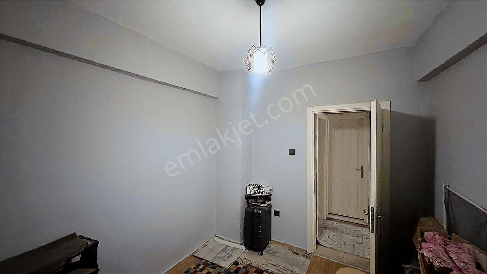 Burhaniye Merkezde Satılık 3+1 Daire - Görsel 15