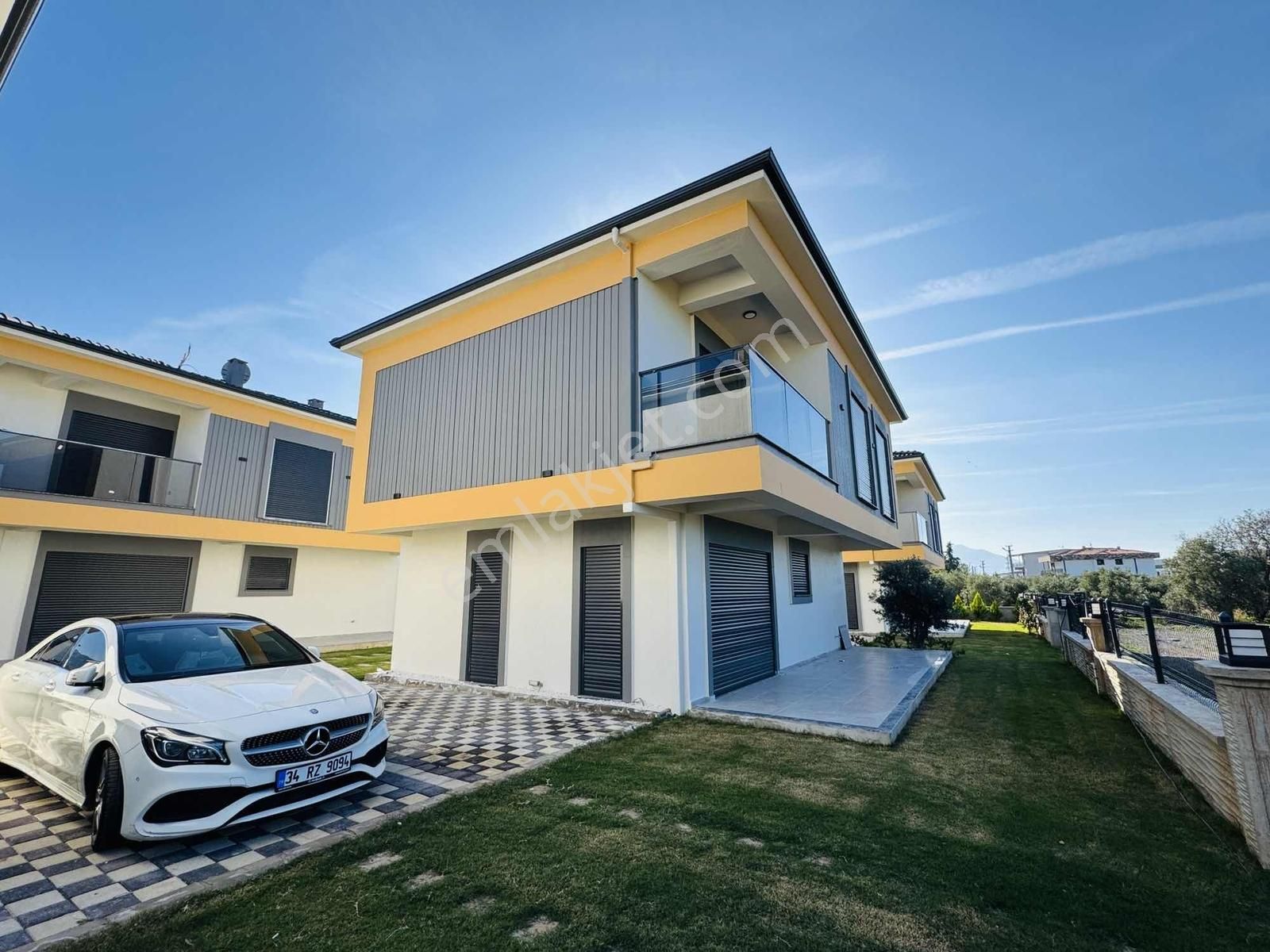 Kuşadası Davutlar'da Tek Müstakil Full Eşyalı Satılık 3+1 Villa - Görsel 8