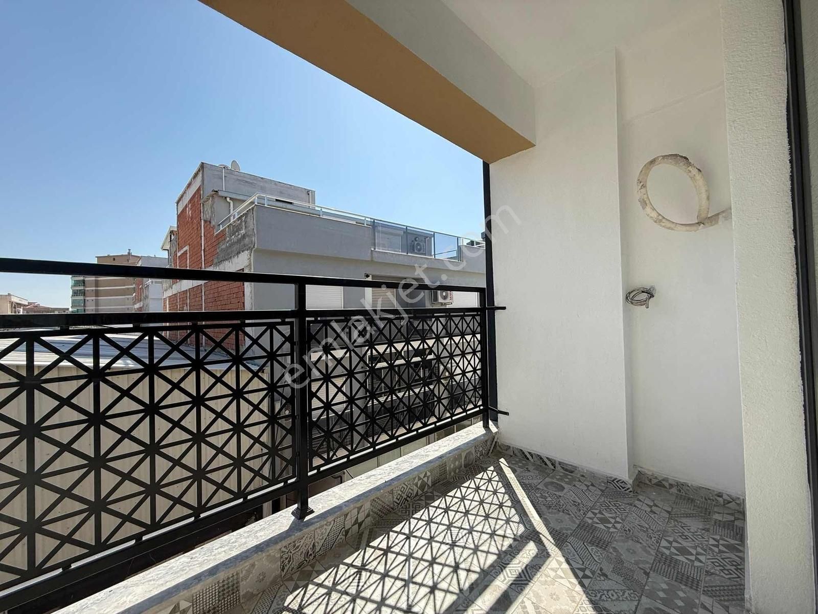 Çiğli Yeni Mah. 3+1 Satılık 140m² Net Dublex Daire - Görsel 14