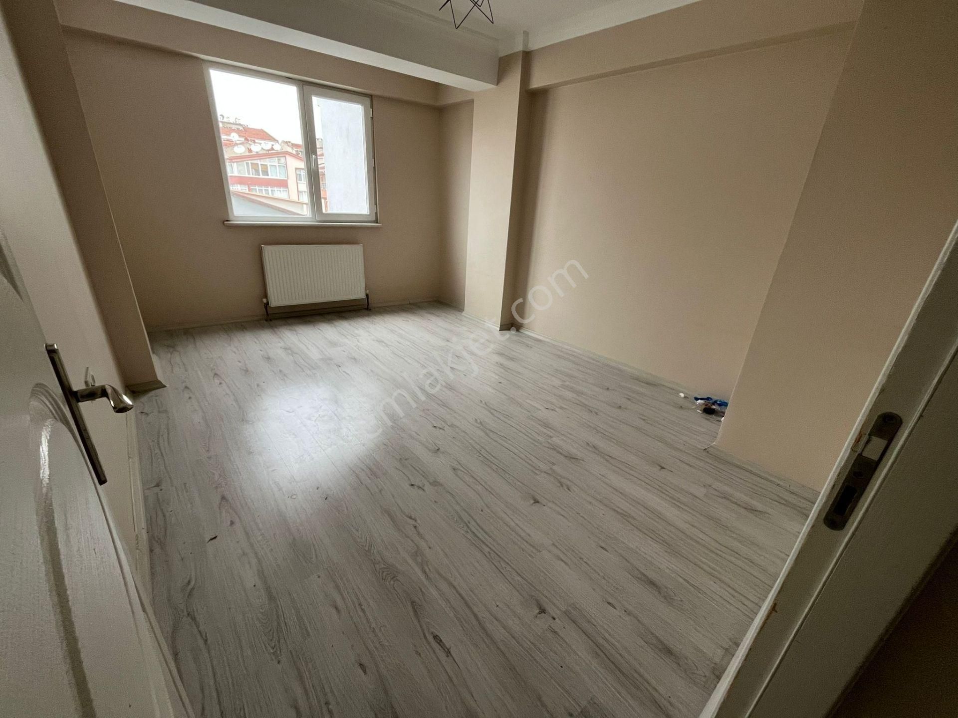 Arslanbeyden Çorluda Ara Kat Balkonlu Kiralık Daire!!!!! - Görsel 22