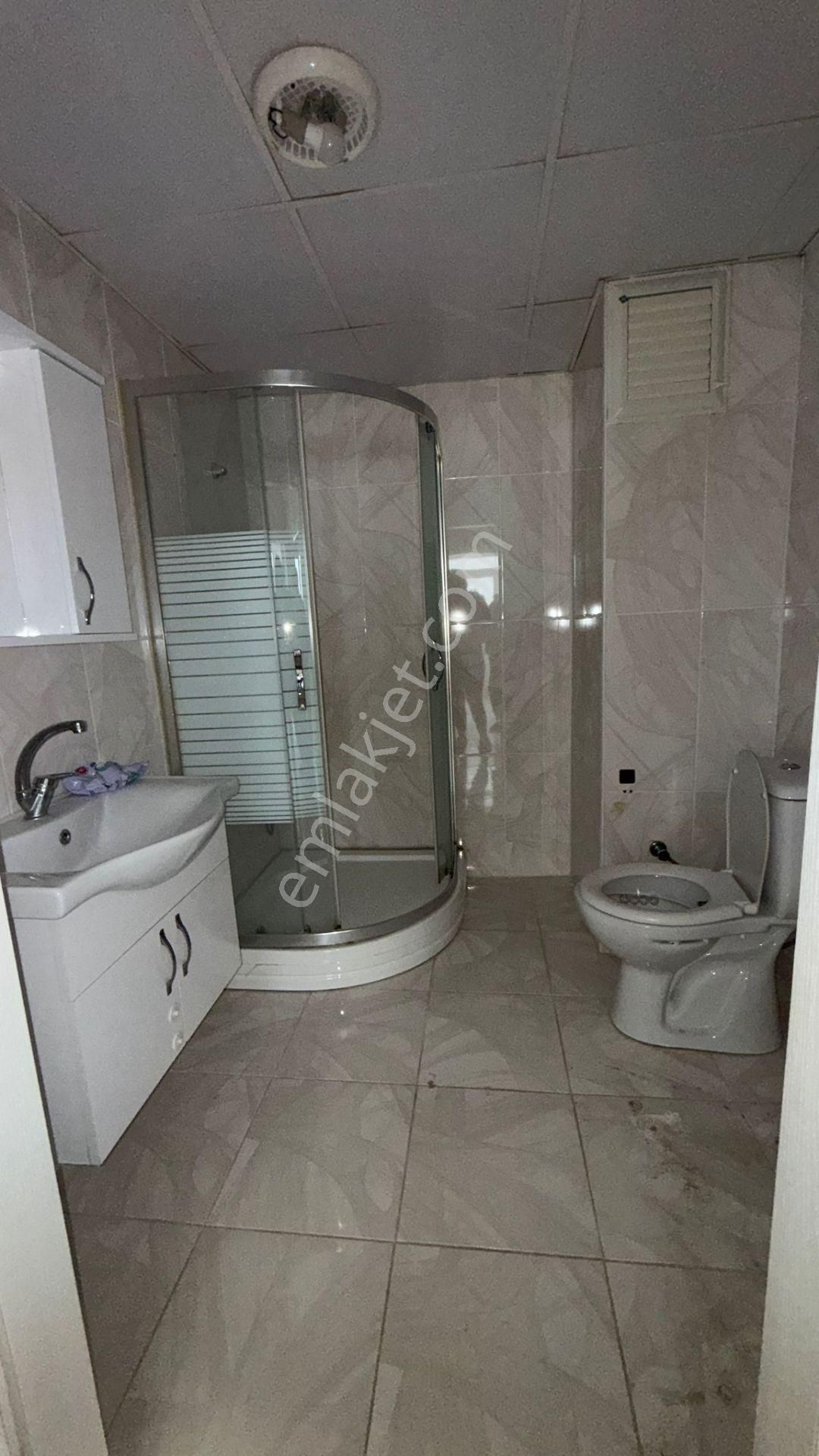 Arslanbeyden Çorluda Ara Kat Balkonlu Kiralık Daire!!!!! - Görsel 3